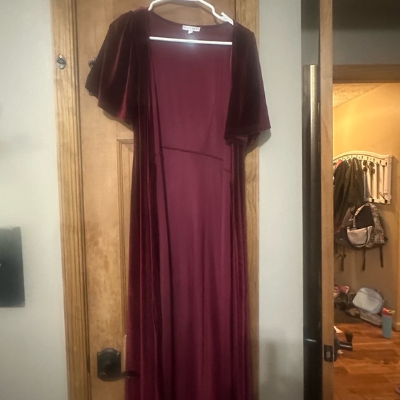 Baltic Born Burgundy Velvet Dress - Picture 5 of 5